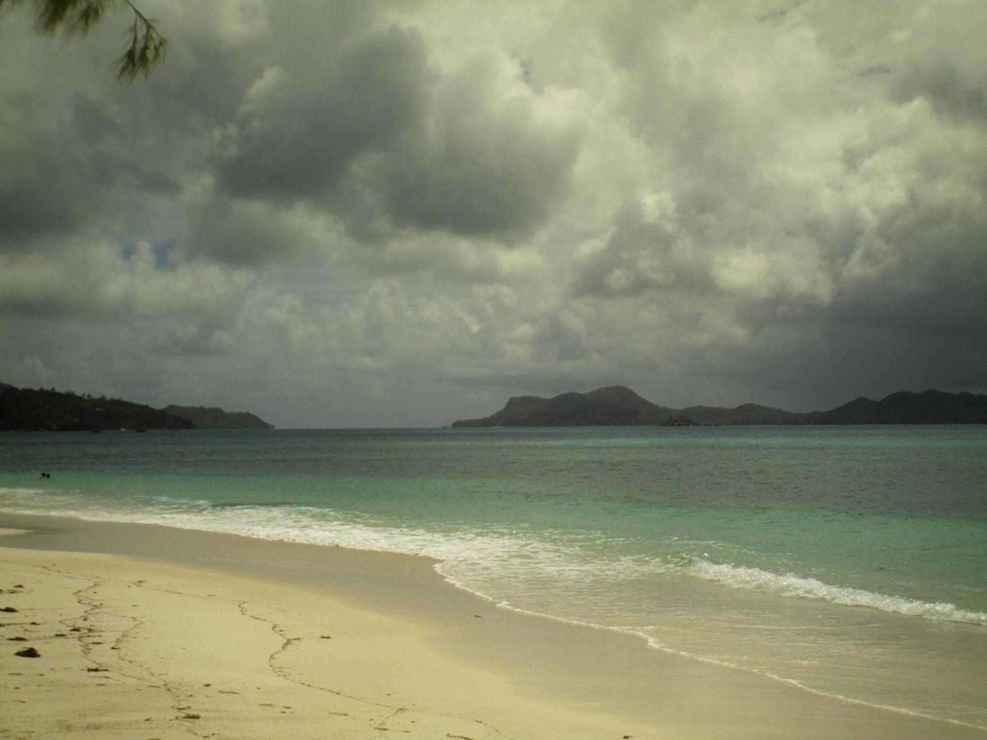 Sea View Lodge Baie Sainte Anne Rom bilde